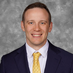 Mr. Benjamin Lozar '09