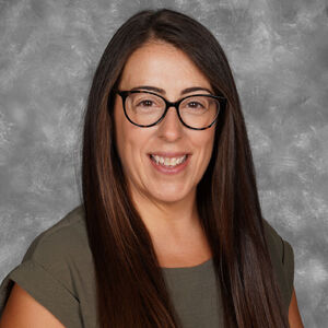 Mrs. Lindsey Nicholson '02